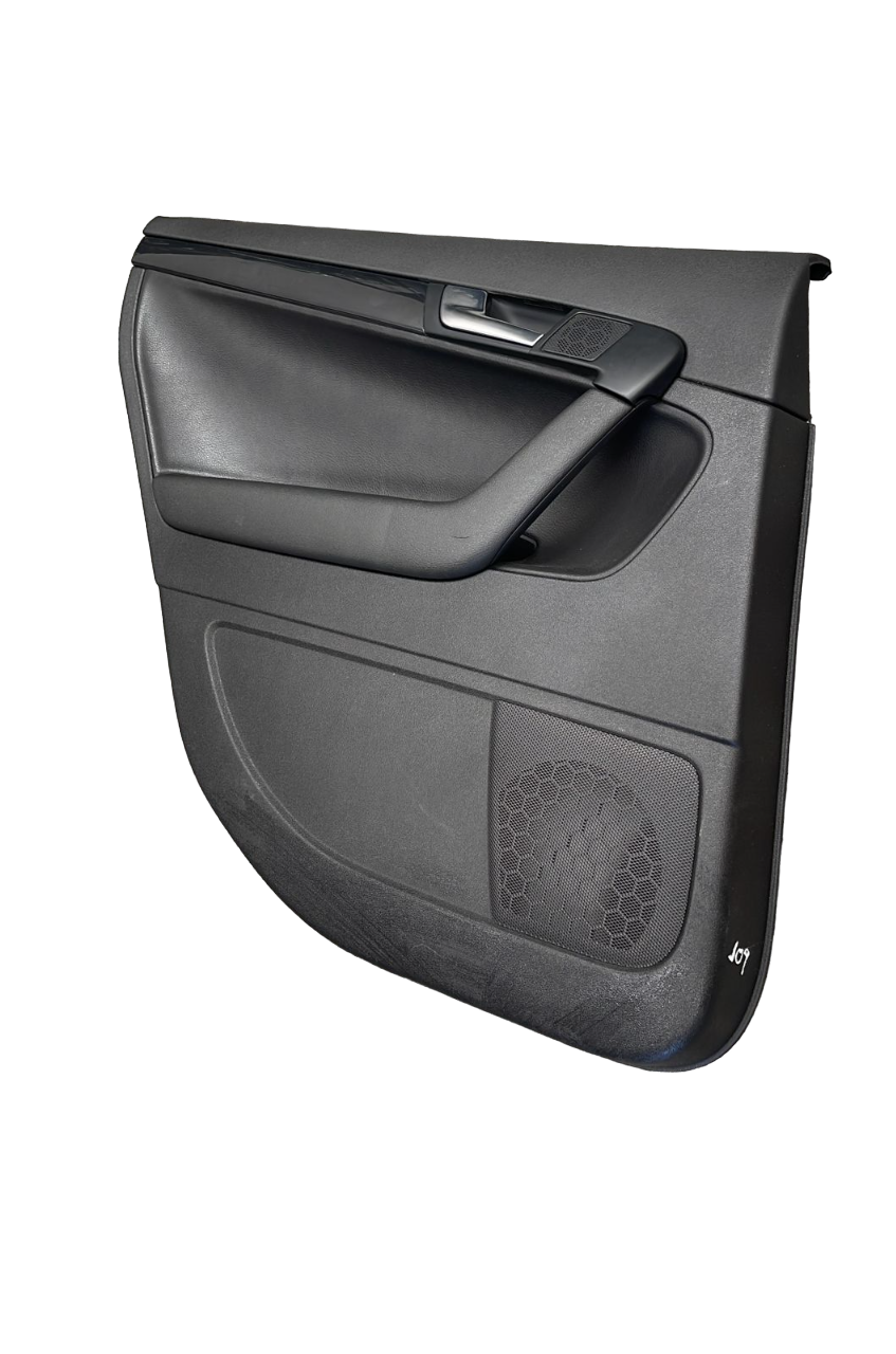 Forro de porta traseiro esquerdo AUDI A3 SPORTBACK 2008/2010 - Image 2